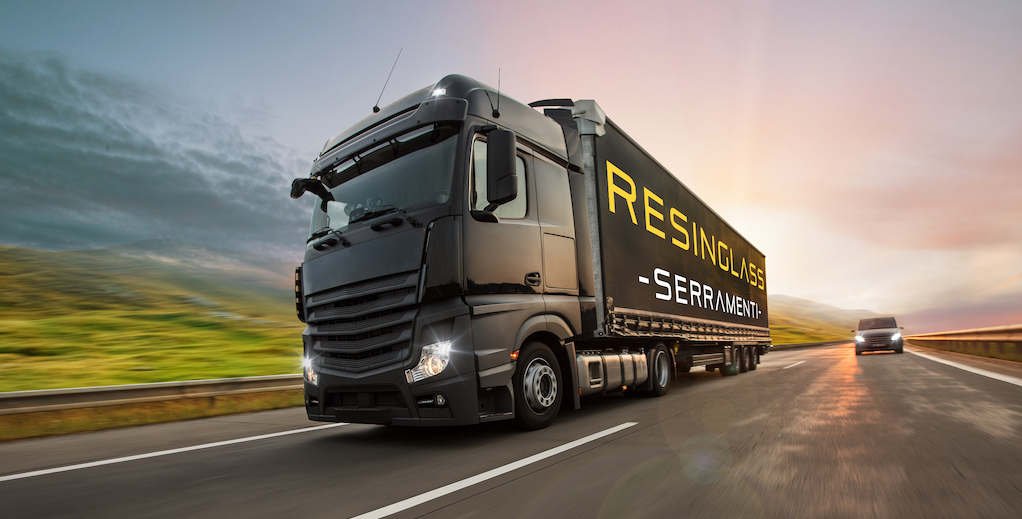 Camion-Serramenti-ResinGlass
